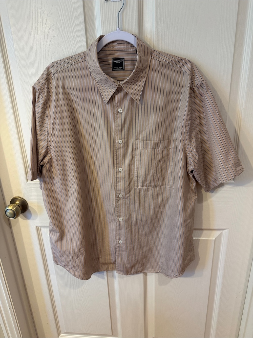 Todd Snyder Beige and Brown Short-Sleeve Button-Down.  Sz M.  SEE PICTURES